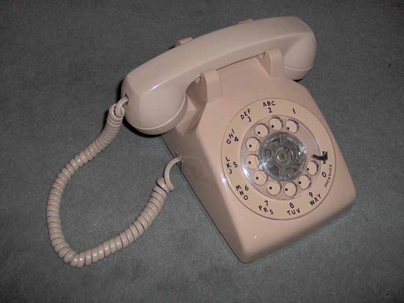 beige phone we500