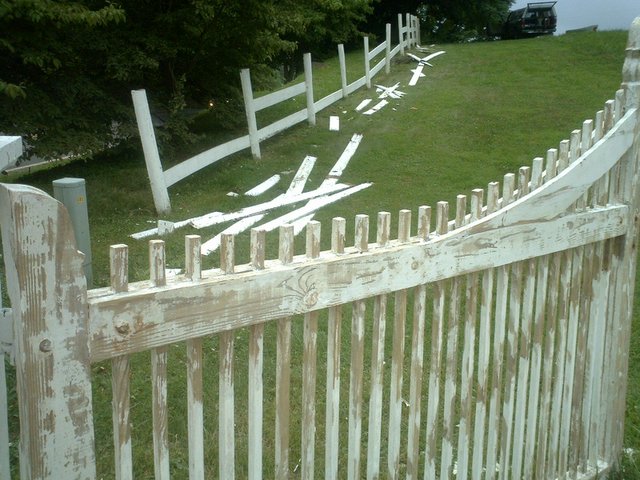 Fence repair, VA
