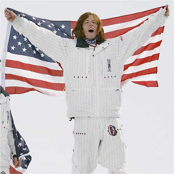 shaun-white-snowboarding-ha-780252.jpg