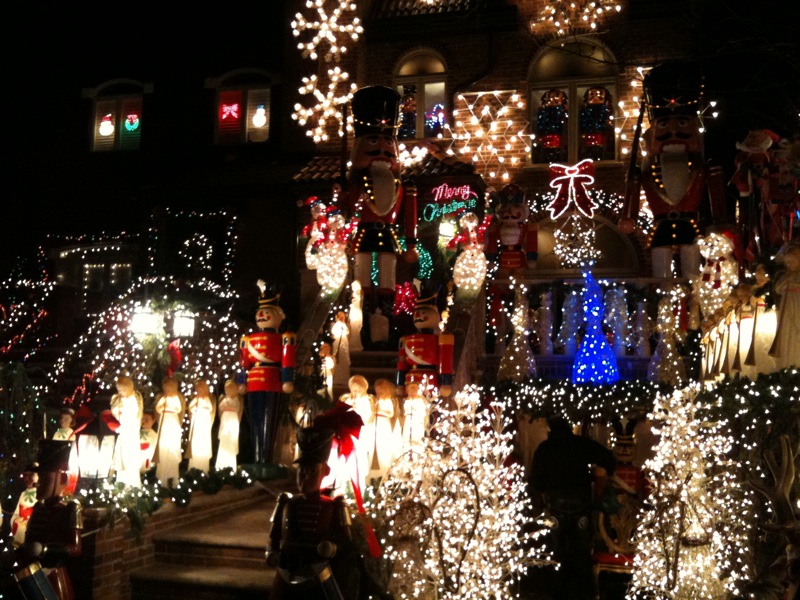 dyker heights 2010